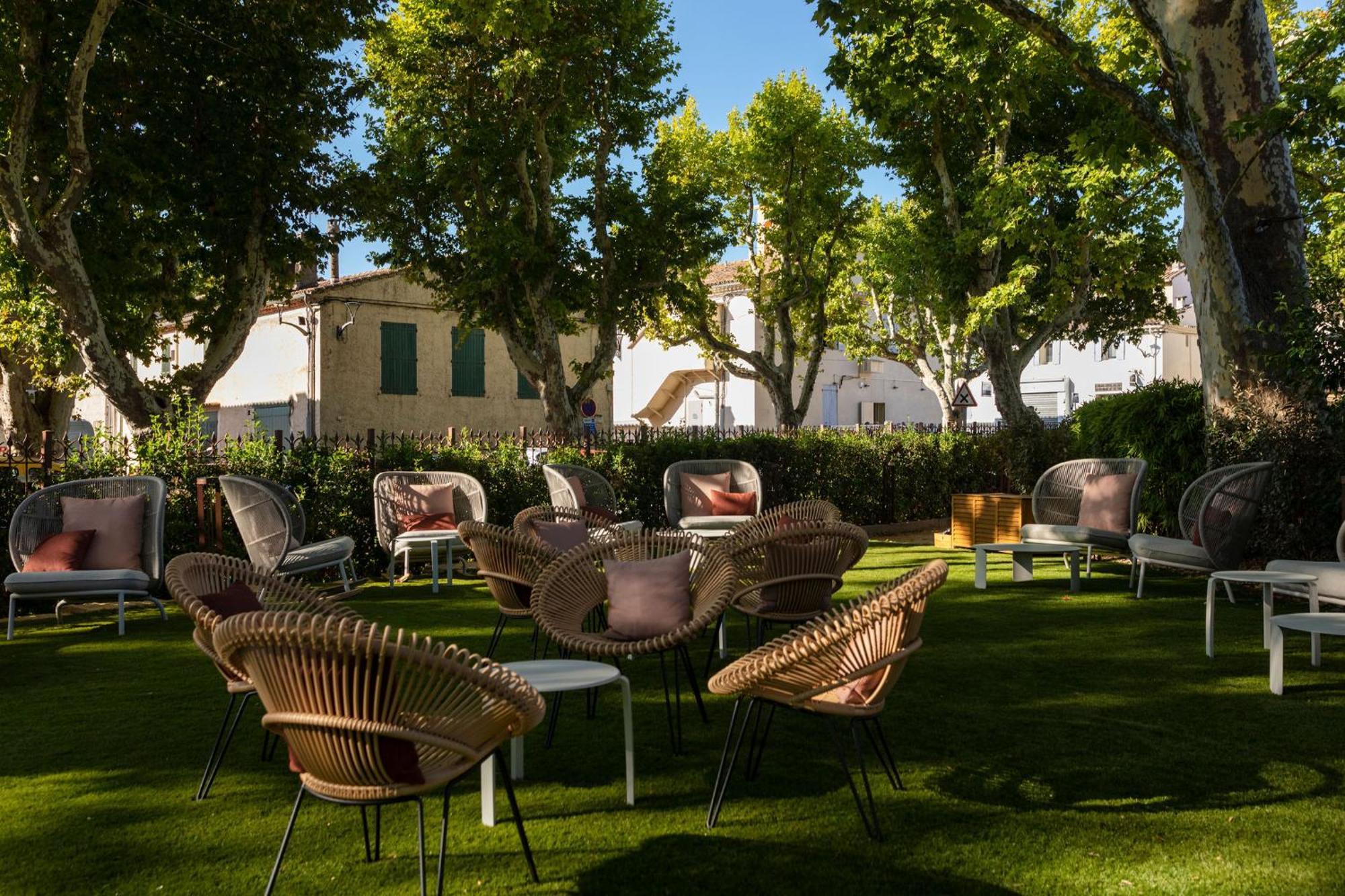 Hotel Et Restaurant La Bastide Bourrelly - Mathias Dandine Cabriès Екстериор снимка