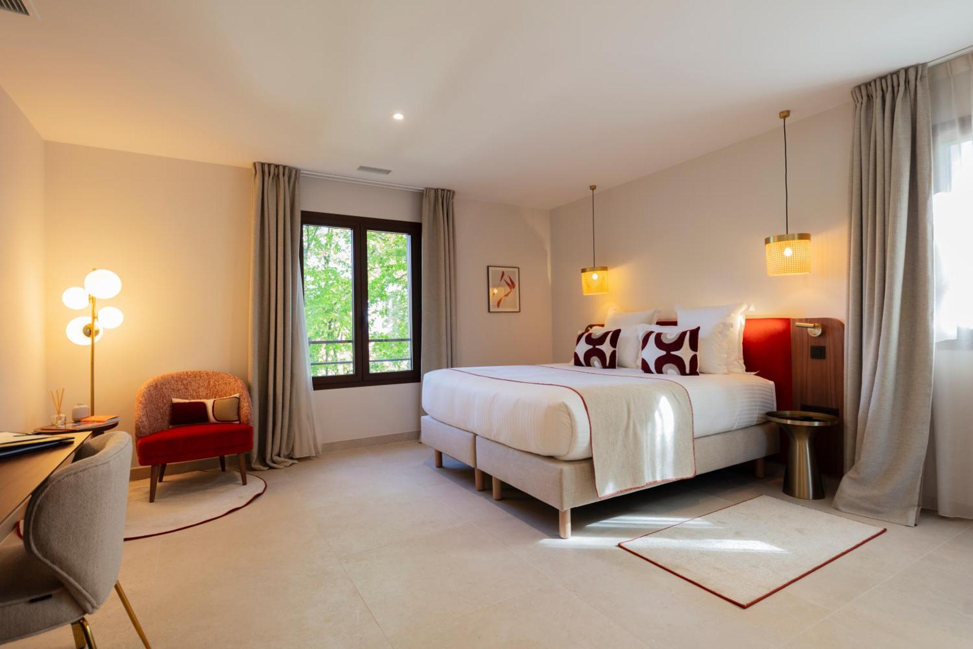 Hotel Et Restaurant La Bastide Bourrelly - Mathias Dandine Cabriès Екстериор снимка